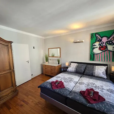 Neckartal Apartamento *